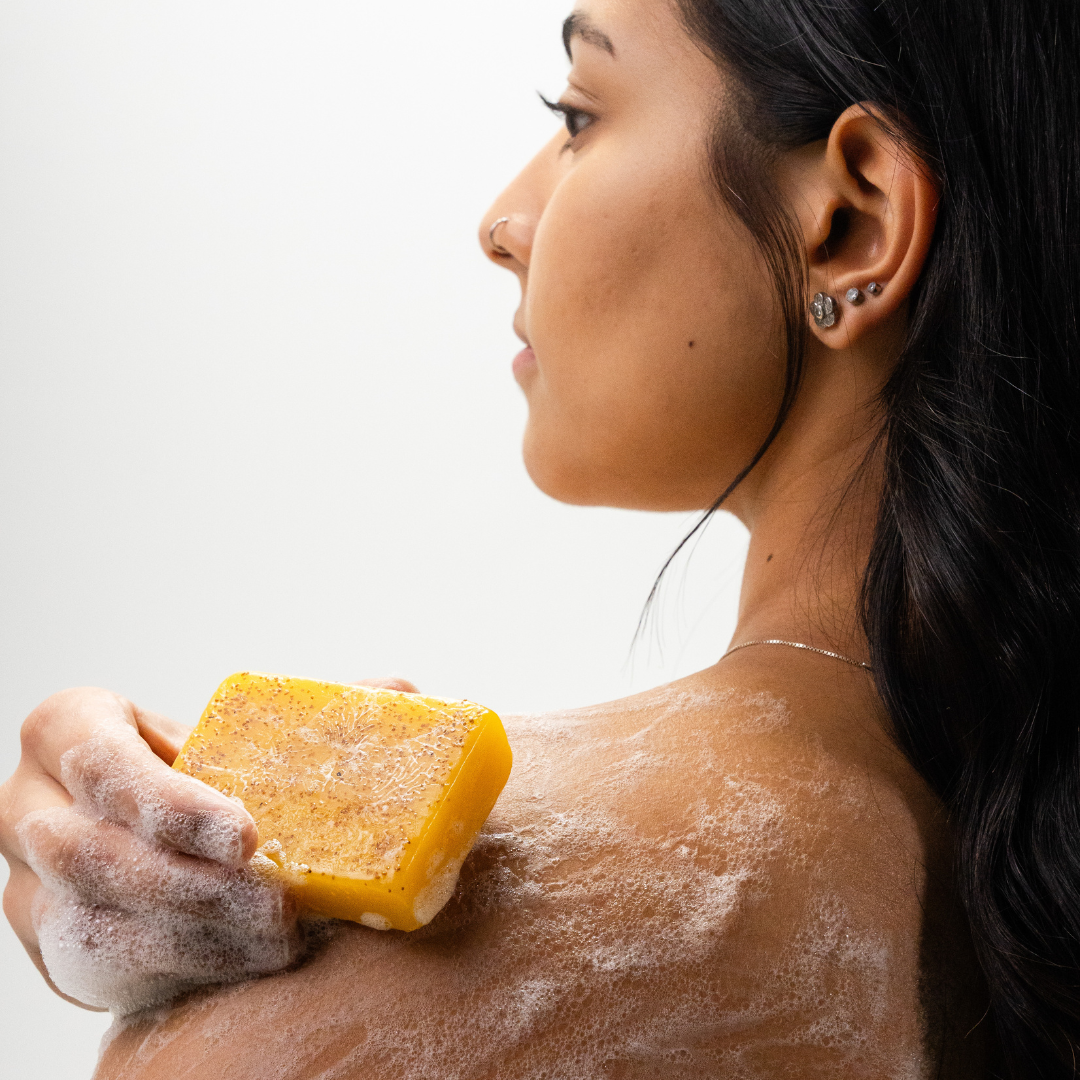 Kojic Acid & Turmeric Soap